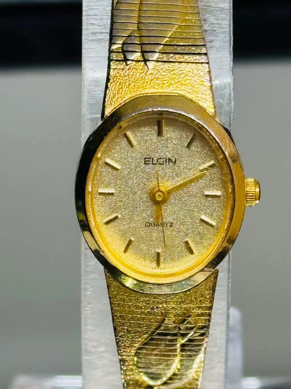 Vintage Elgin Women’s Quartz Watch Gold Tone Bracelet 16mm New Battery Runs